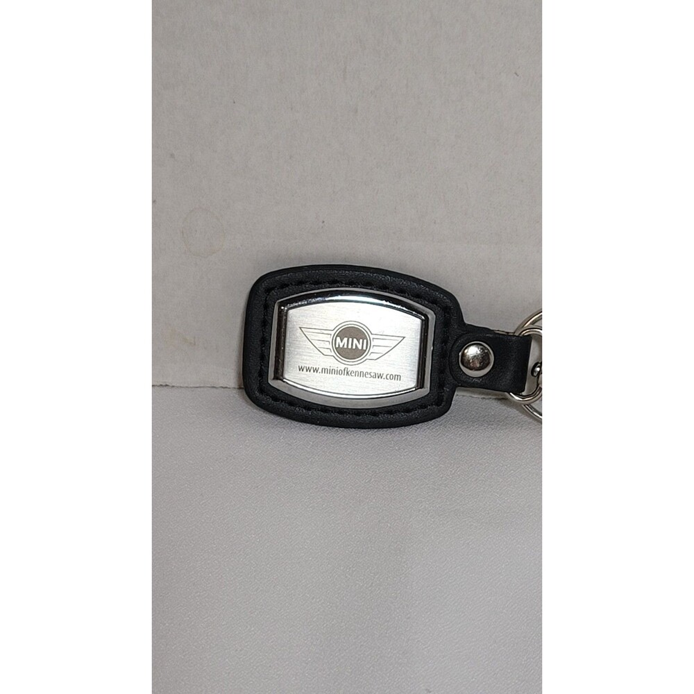MINI Coper Leather Key Fob Key Holder Keychain Black Silver Logo Dealership